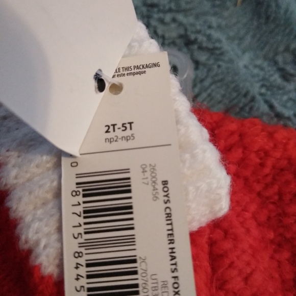 🦊 Brand new Fox Hat and Glove set - Picture 2 of 5